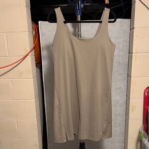 Old Navy Active Beige Powersoft XL Athletic Dress